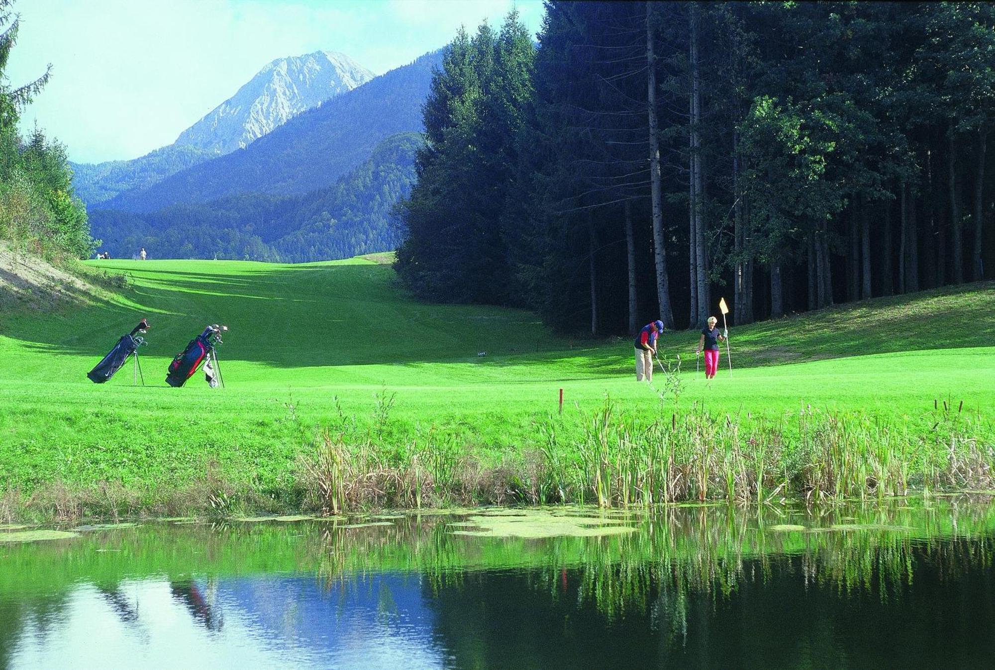 Gasthof Feichter Otel Finkenstein am Faaker See Dış mekan fotoğraf